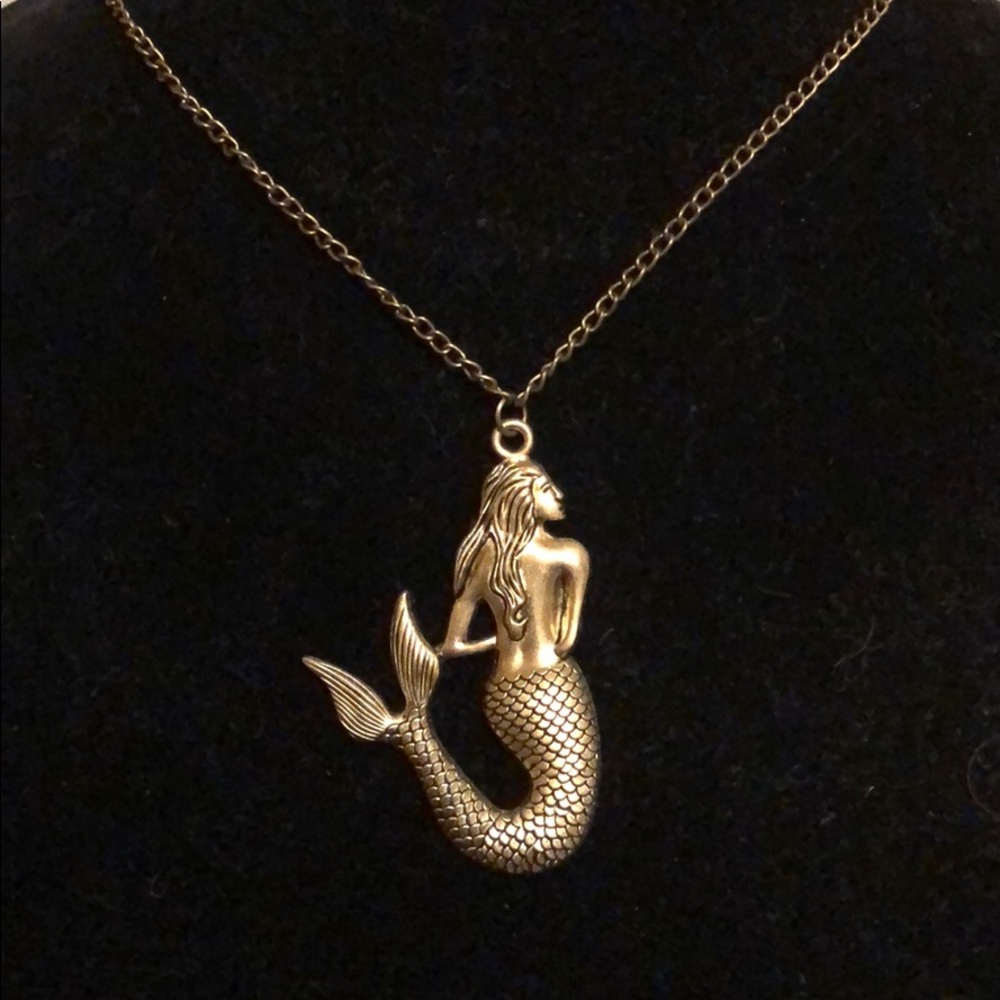 Mermaid necklace